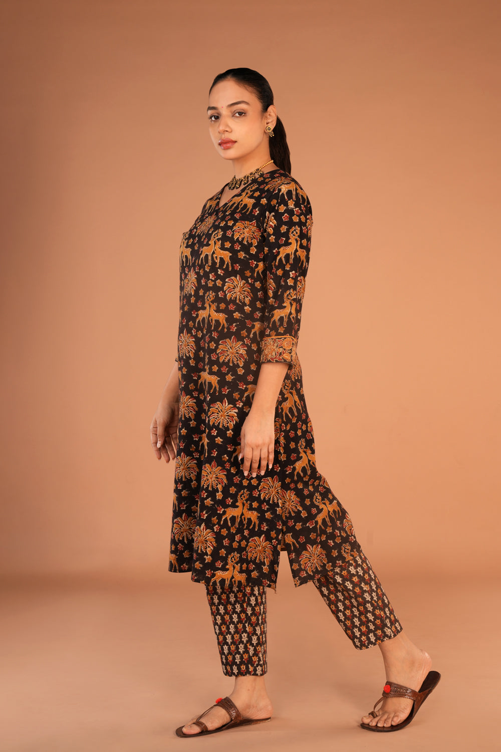 Image of Kalamkari hand block printed Kurta set
